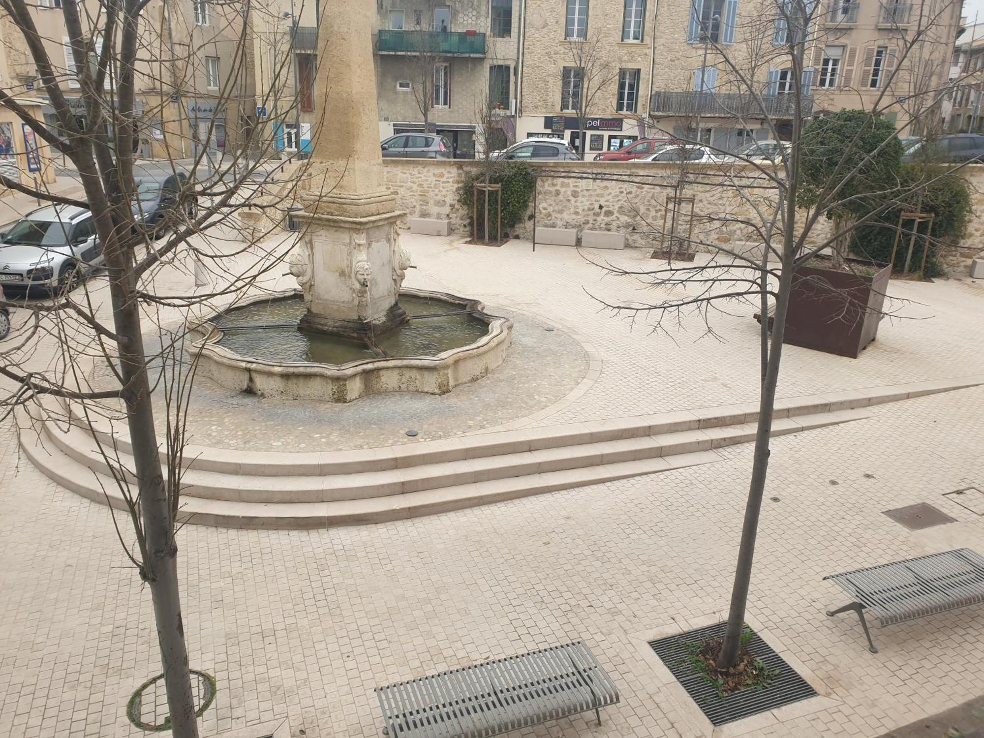Charmant Appartement Coeur Village Provencal Lambesc Ruang foto